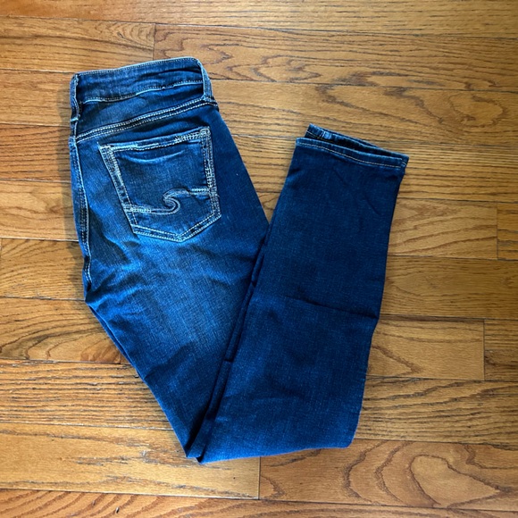 Silver jeans boyfriend size 28 - Picture 4 of 6